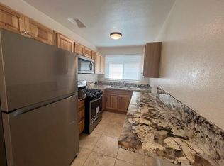 4767 San Vicente Blvd #3, Los Angeles, CA 90019