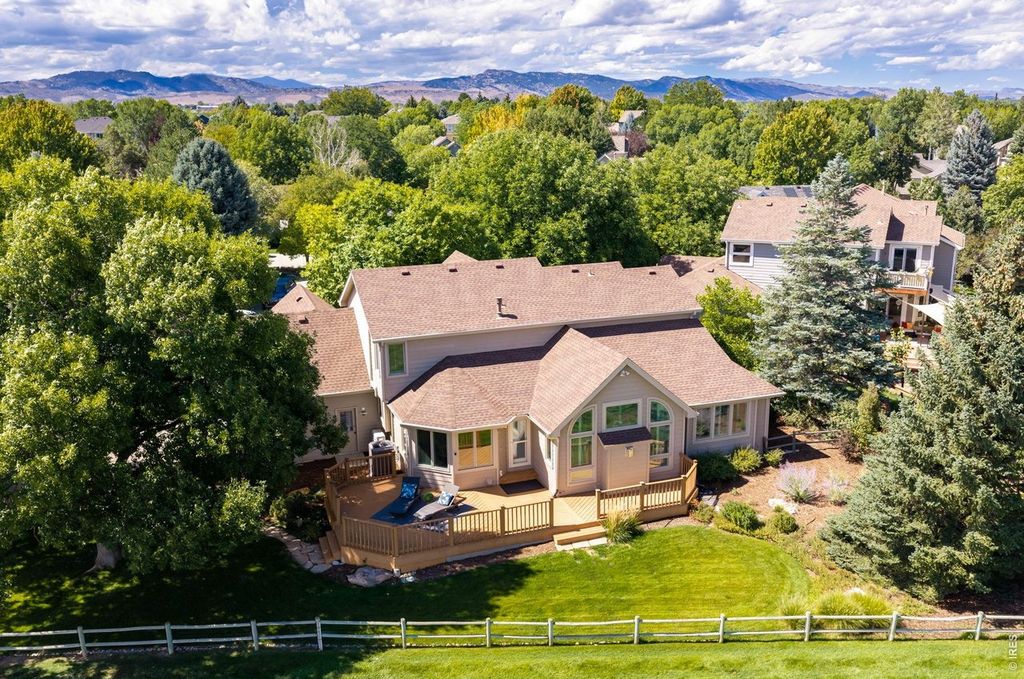 1218 Chickadee Ct