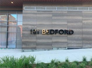 181 Bedford Rd #306, Toronto, ON M5R0C2