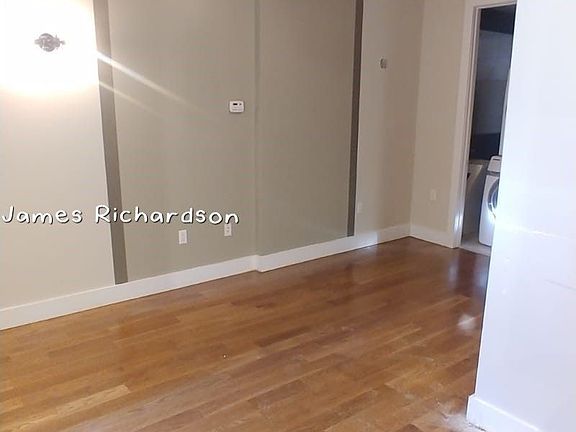 4th image of 250 Melrose St APT 1A