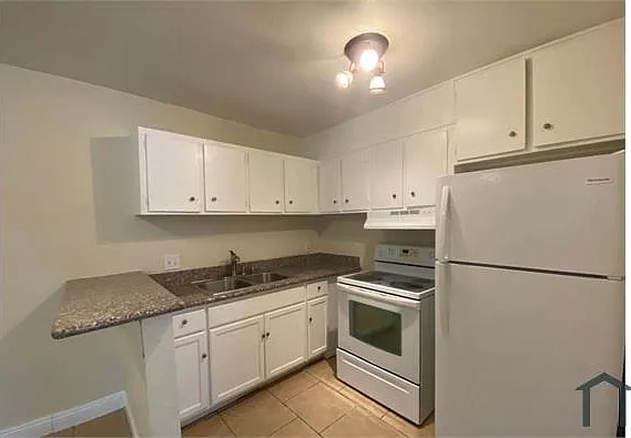 2 bed, 900 sqft, $1,000 — Photo 2