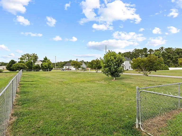180 Peletier Loop Rd — Photo 21