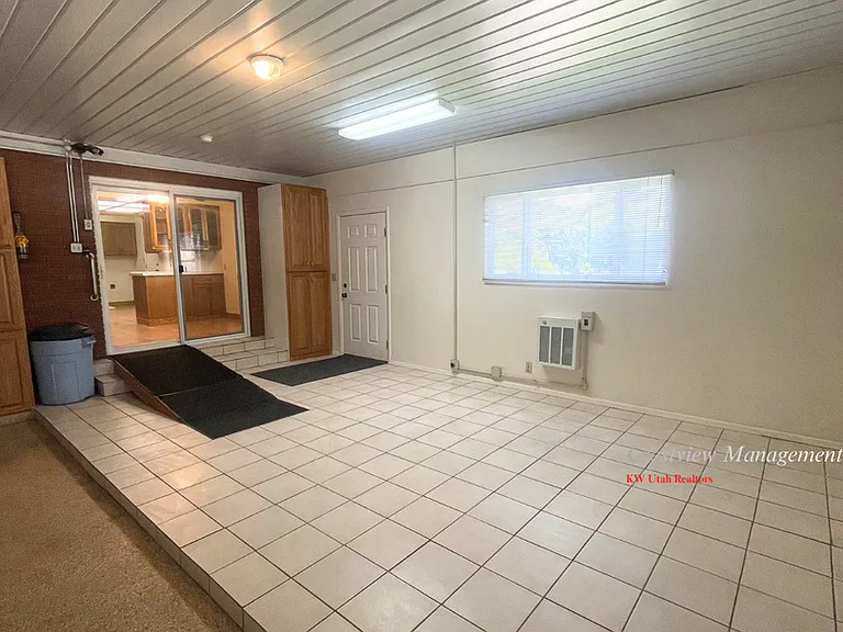 1498 E Pioneer Rd — Photo 28