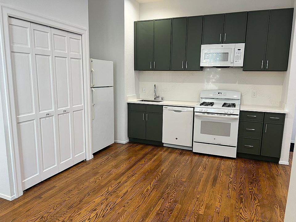1st image of 204 Anza St
