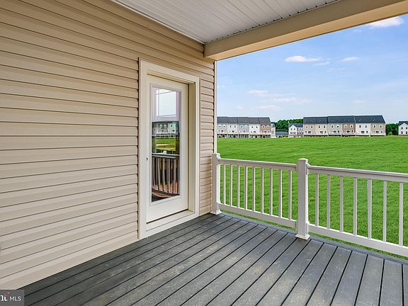 4th image of 34279 Graham Cir
