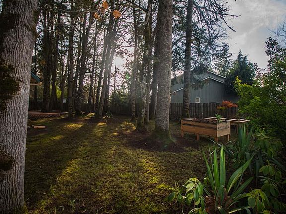 5th image of 735 SE 59th Ave