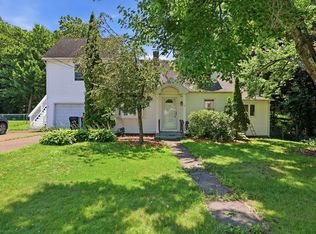 56 Lincoln Ave, South Hadley, MA 01075