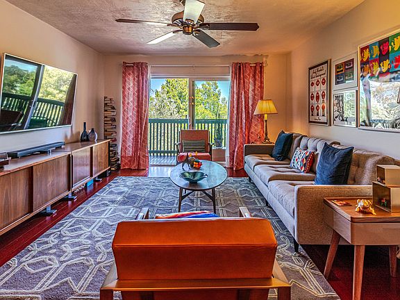 2nd image of 576 N Bellflower Blvd Unit 335
