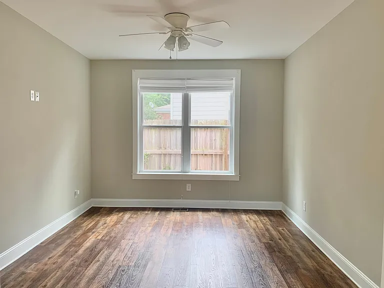 620 W Markham Ave #A — Photo 6