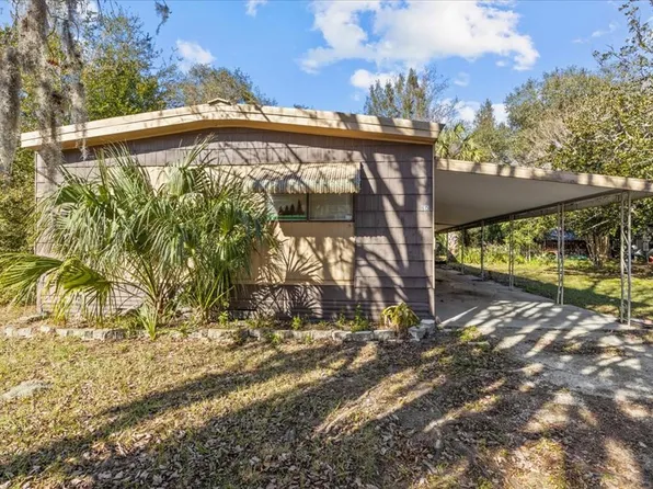 615 NE 4th Ave, Trenton, FL 32693