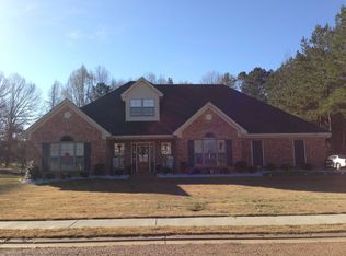 463 Brookwood Estates Dr, Byram, MS 39272