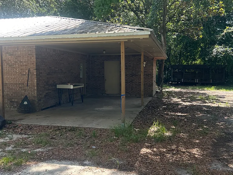1312 State Highway 20 E — Photo 2