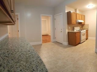 17 Sewall St APT 1, Somerville, MA 02145