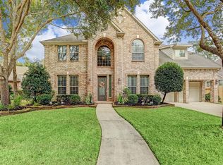 2211 Spring Lake Park Ln, Spring, TX 77386