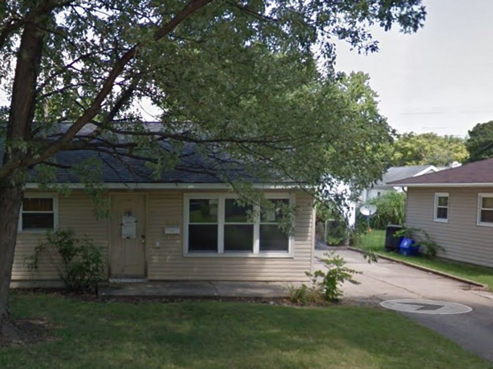 1st image of 2725 Medford St