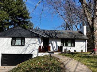 127 Lebanon Hills Dr, Pittsburgh, PA 15228