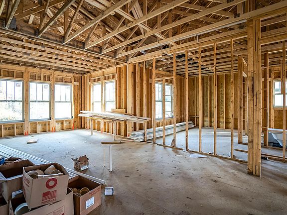 3rd image of 735 Terra Ct