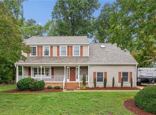 129 Stone Lake Ct, Yorktown, VA 23693