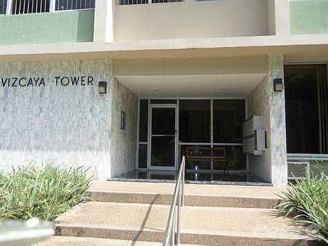 ENTRADA AL EDIFICIO