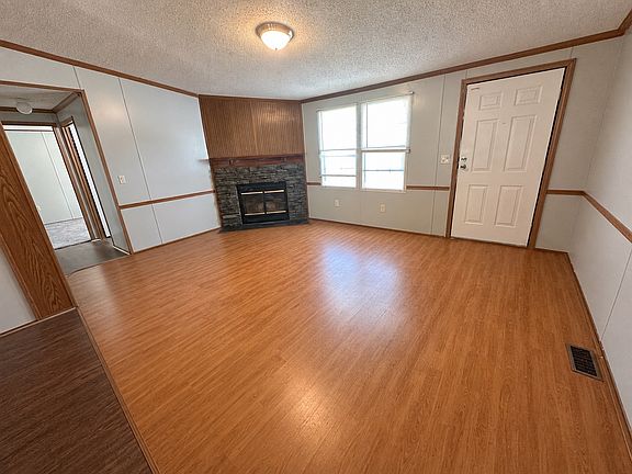 2nd image of 54 Eisler Dr