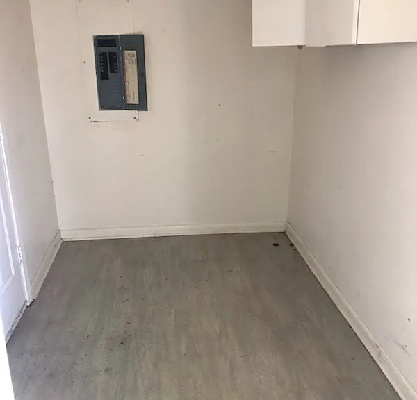 61 Charmingdale Dr N — Photo 8