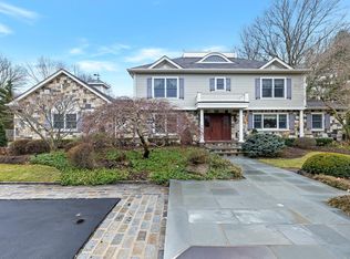 60 Northgate Dr, Syosset, NY 11791