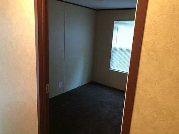 5th image of 2515 NE 50th Dr #222