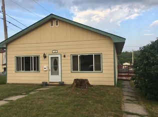 114 3rd St, Nashwauk, MN 55769