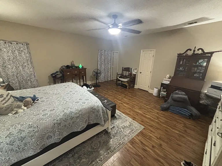 5 Northlake Dr — Photo 6