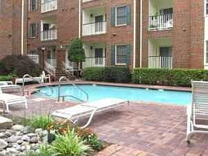 1st image of 320 Yarmouth St #328