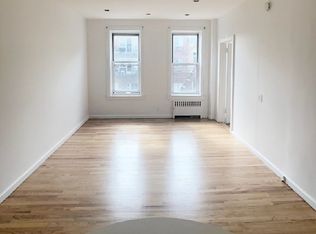 3172 36th St, Astoria, NY 11106