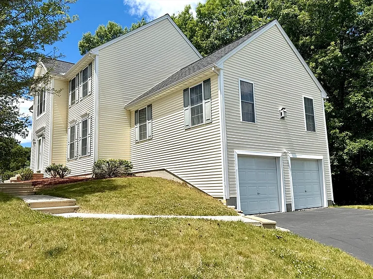 43 Independence Ln — Photo 2