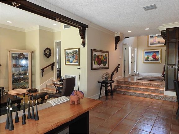 5th image of 1800 Turnberry Ter
