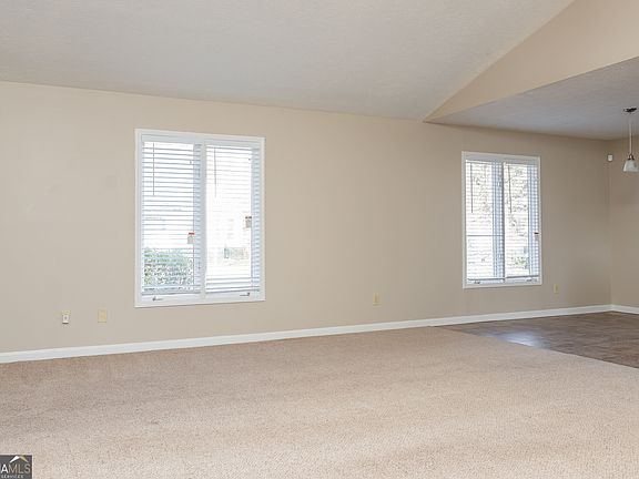 3rd image of 3751 Charlie Ln