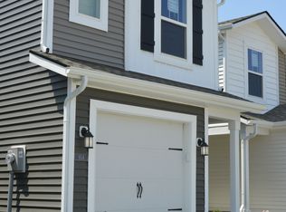 1042 Honor Dr, Lebanon, IN 46052