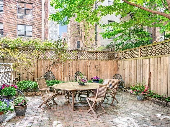 5th image of 534 E 84th St #1E