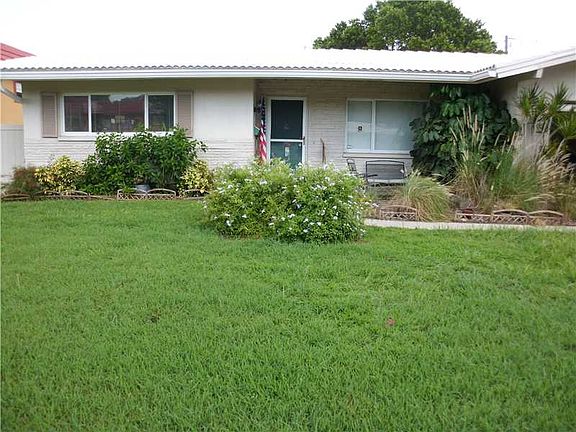 2nd image of 1347 S Hercules Ave