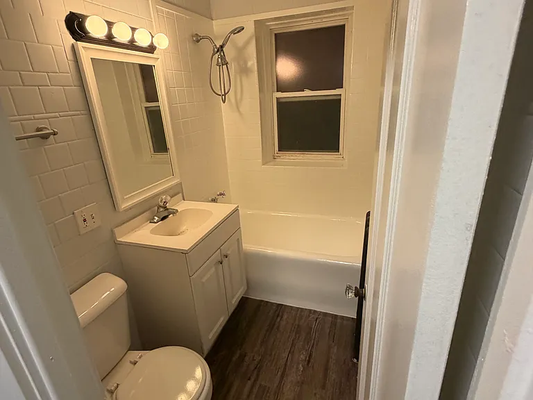 5424 W Wellington Ave #1 — Photo 4