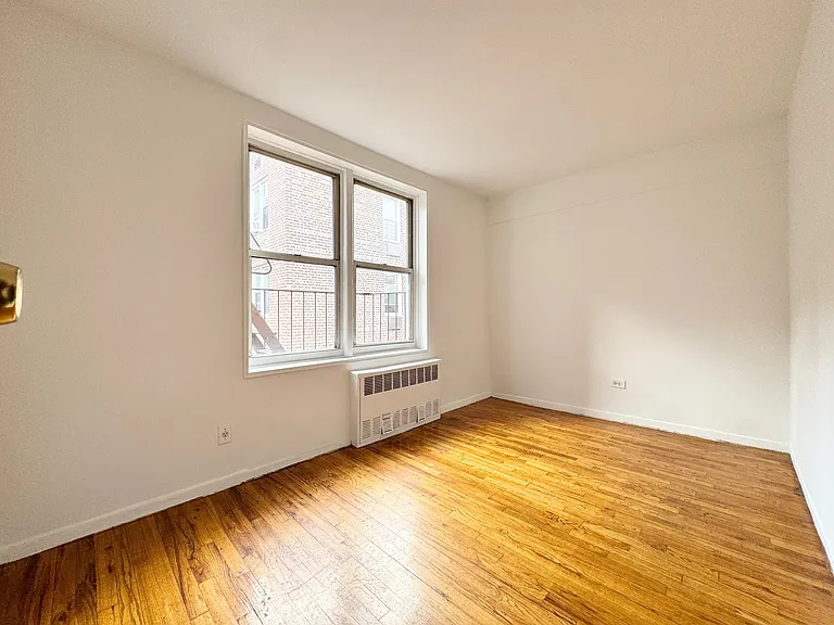 142-27 Barclay Ave #5F — Photo 10