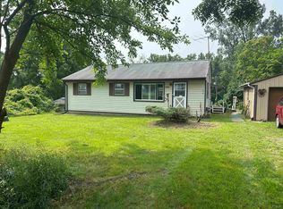 5615 Pocklington Rd, Tecumseh, MI 49286