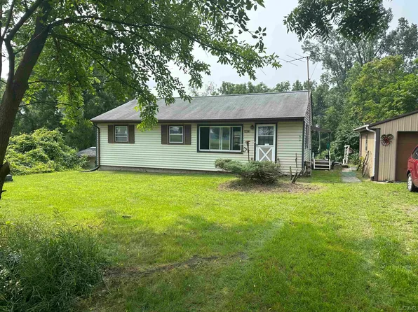 5615 Pocklington Rd, Tecumseh, MI 49286