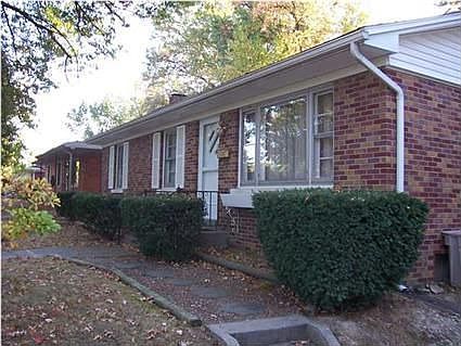 4th image of 1913 Broadmoor Ave