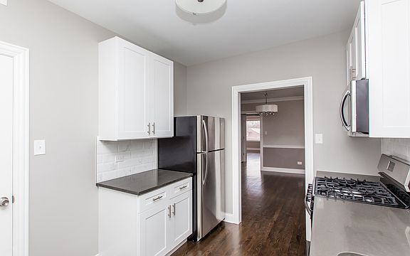 4th image of 7556 S Wentworth Ave #2
