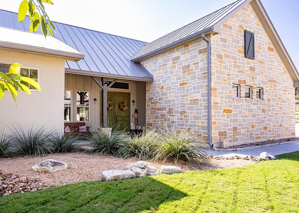 1st image of 3200-18 Pinnacle Club Dr