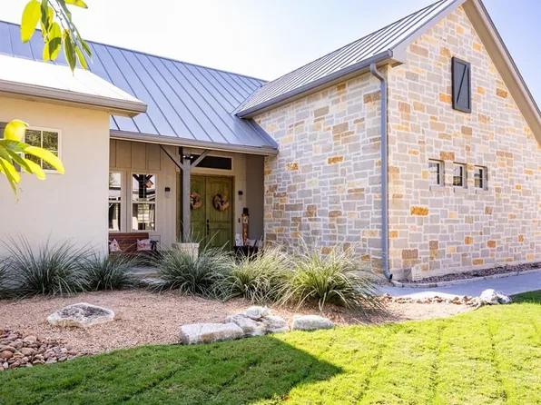 3200-18 Pinnacle Club Dr, Kerrville, TX 78028