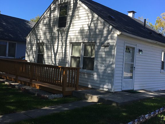 2nd image of 1845 E Meyers Ave