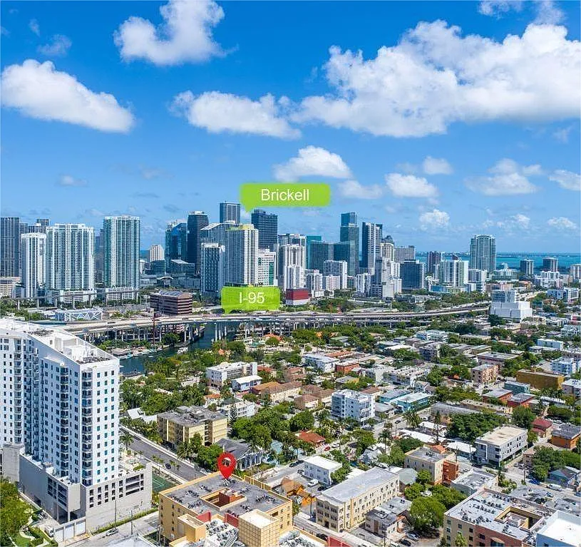 2 bed, 789 sqft, $2,100 — Photo 2