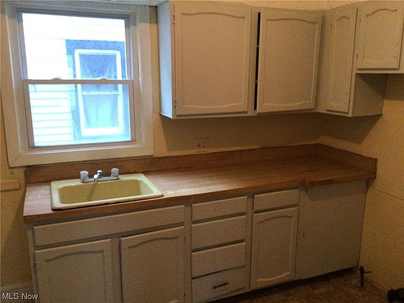 2nd image of 12017 Forest Ave