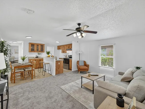 143 White Oak St, Alvarado, TX 76009