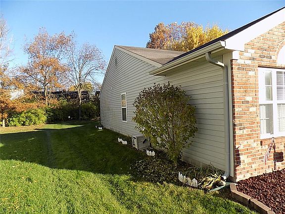 3rd image of 9004 Lighthorse Dr